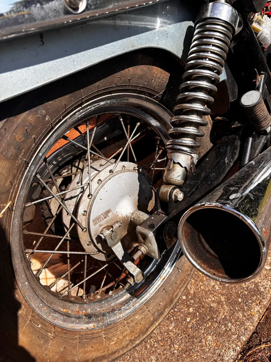 06 Suzuki Marauder 125 - Image 2