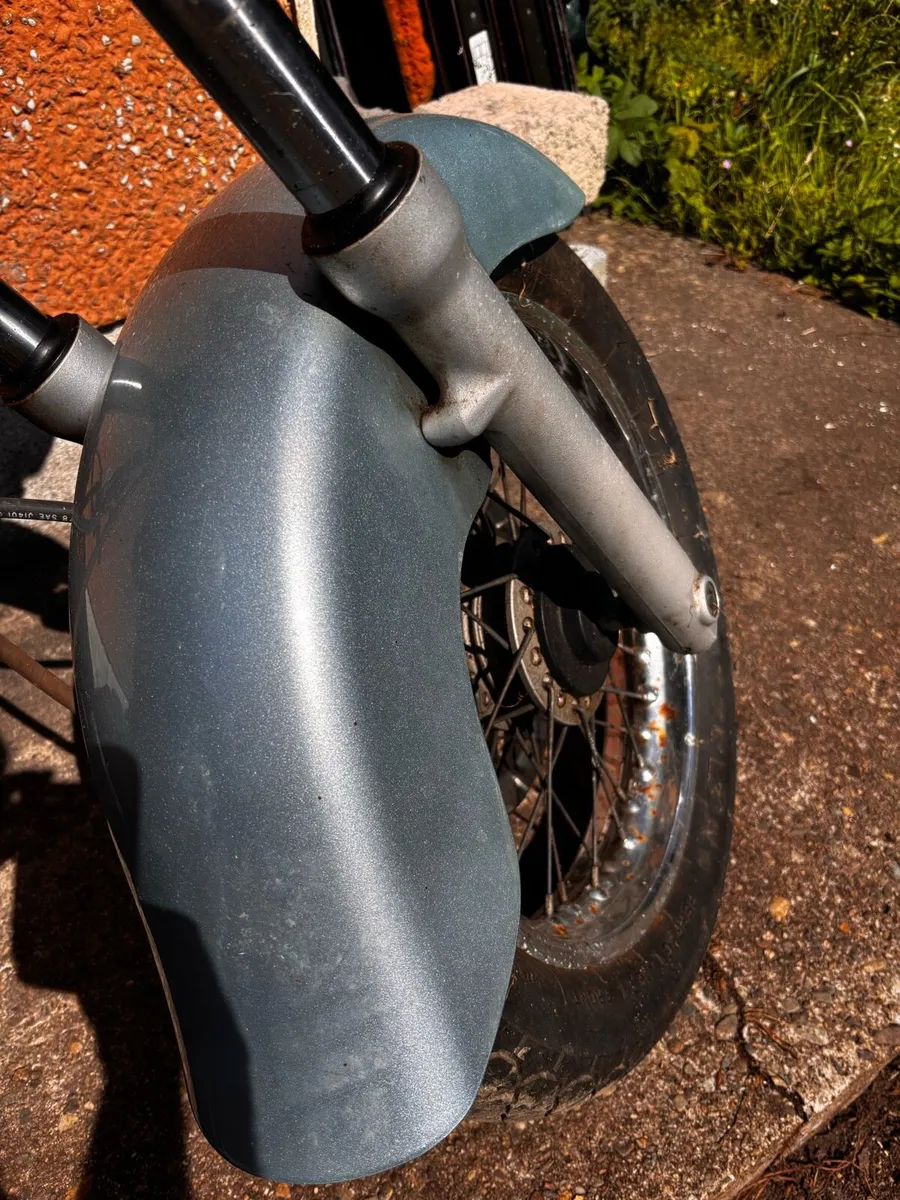 06 Suzuki Marauder 125 - Image 4