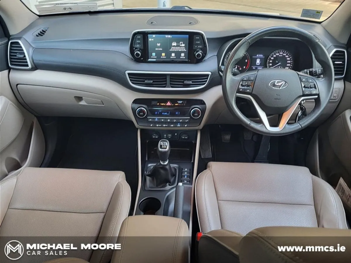 Hyundai Tucson 1.6d 2WD Executive 5DR - Image 2