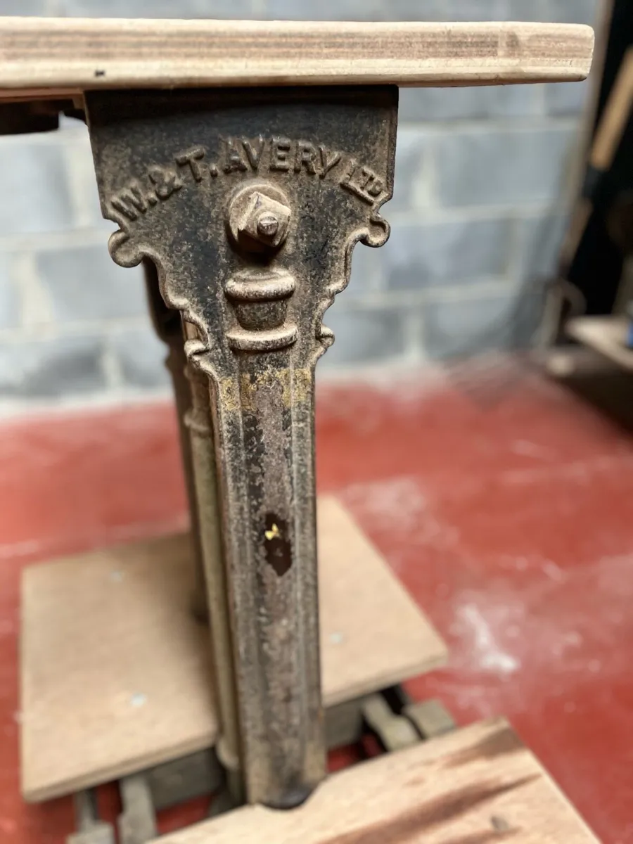 Weighing scales - Image 4