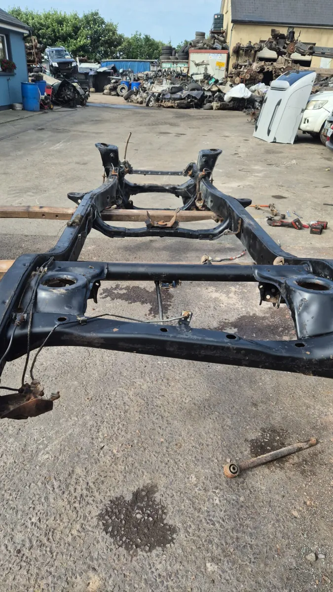 1996 TO 2003 TOYOTA LANDCRUISER CHASSIS SWB - Image 1