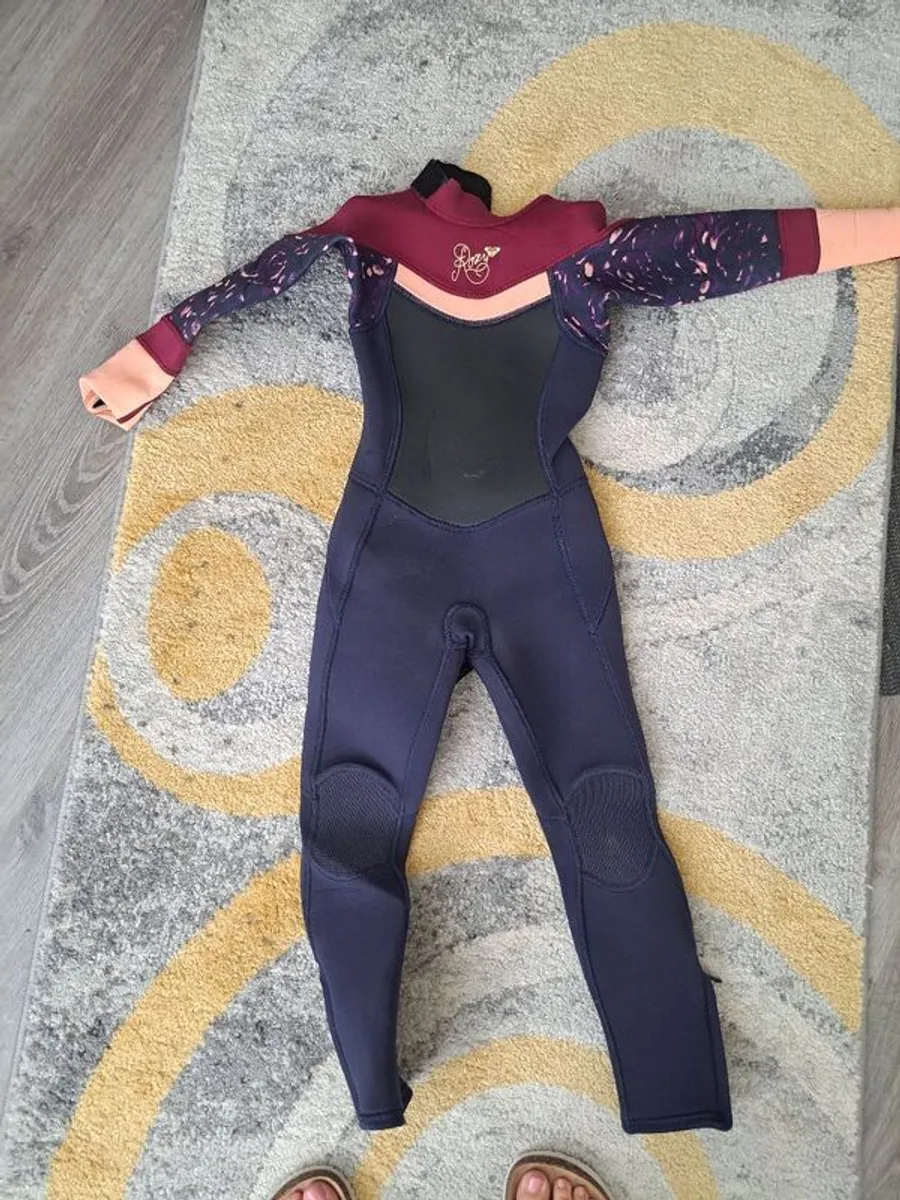 wetsuit - Image 1