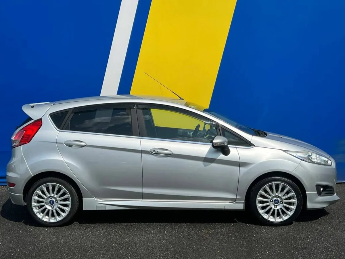 Ford Fiesta 1.0 ECOBOOST // SERVICE HISTORY // REV - Image 2