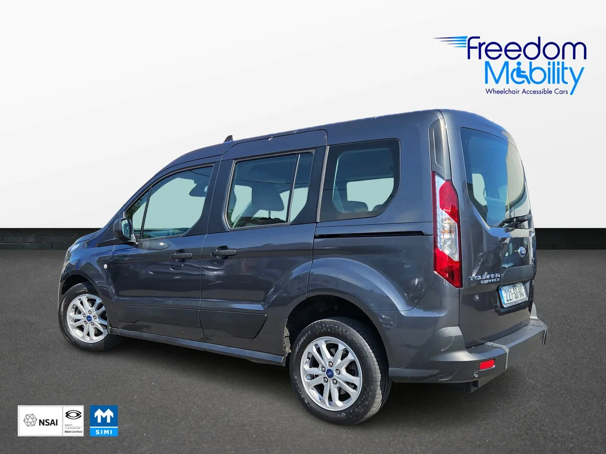 Ford Tourneo Connect Wheelchair Access Taxi Spec - Image 4