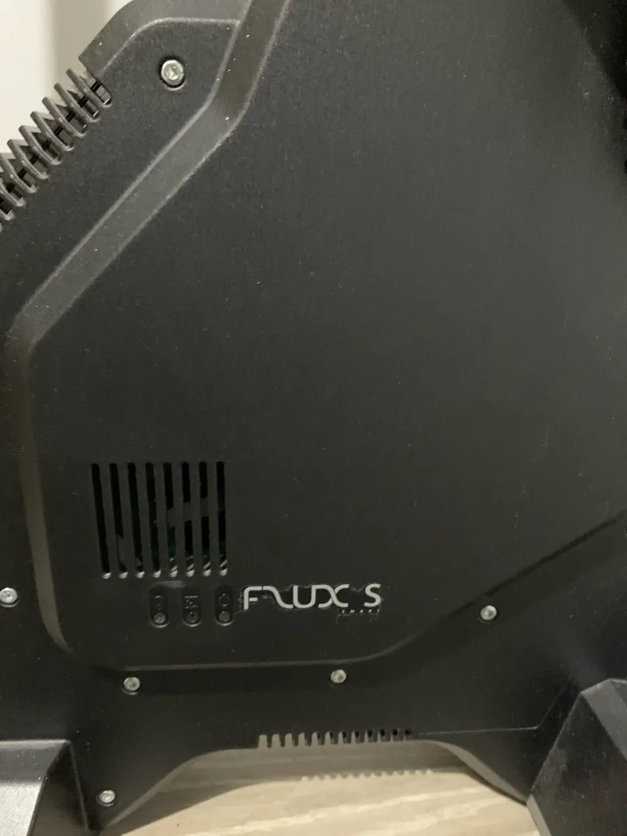 Tacx Flux S smart trainer - Image 1