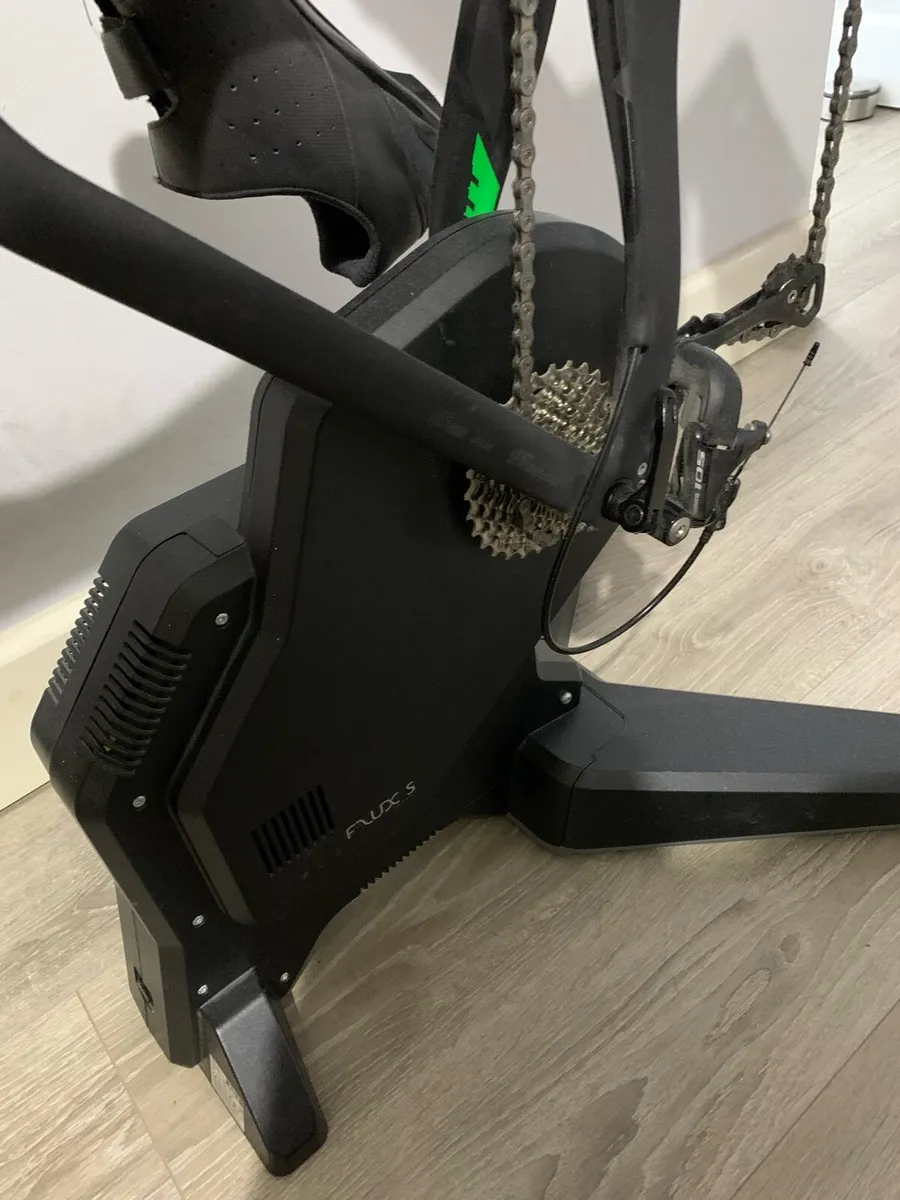 Tacx Flux S smart trainer - Image 2