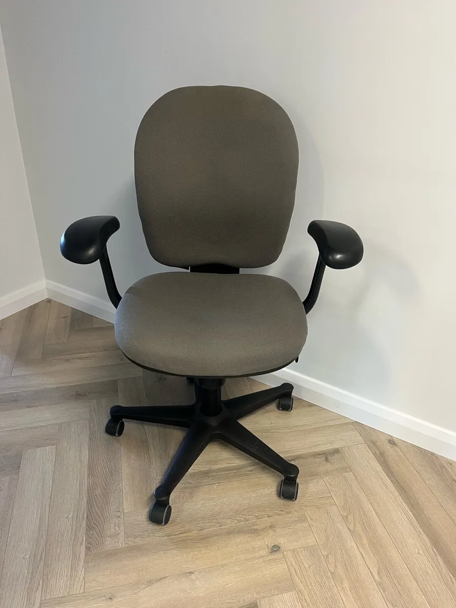 Office Chairs - Image 1