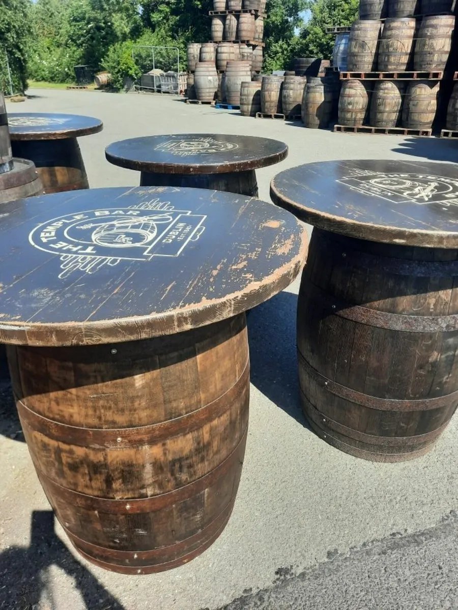 Oak whiskey barrel with table top - Image 1