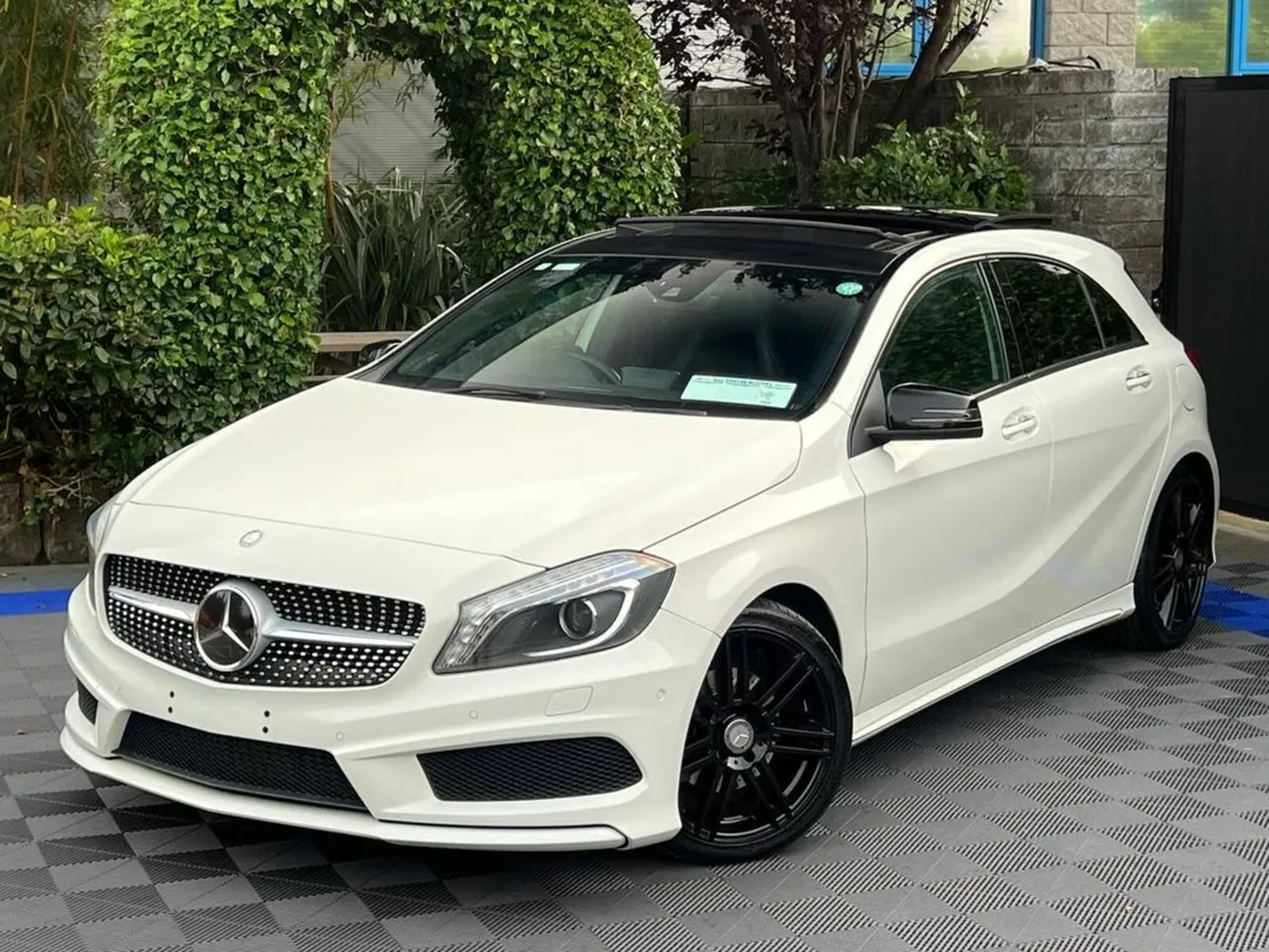 Mercedes-Benz A-Class A180 AMG-LINE 1.6 AUTO // FU - Image 1