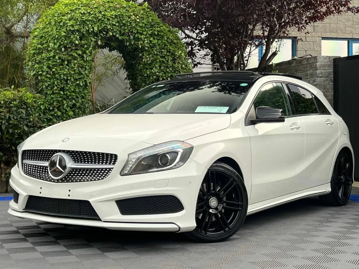 Mercedes-Benz A-Class A180 AMG-LINE 1.6 AUTO // FU - Image 3