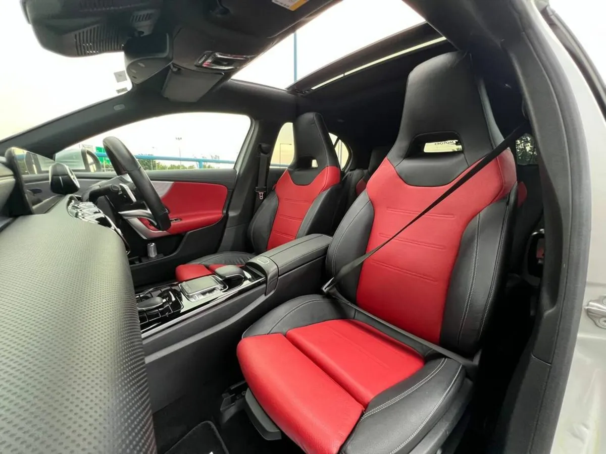 Mercedes-Benz A-Class A200d AMG-LINE PREMIUM PLUS - Image 2
