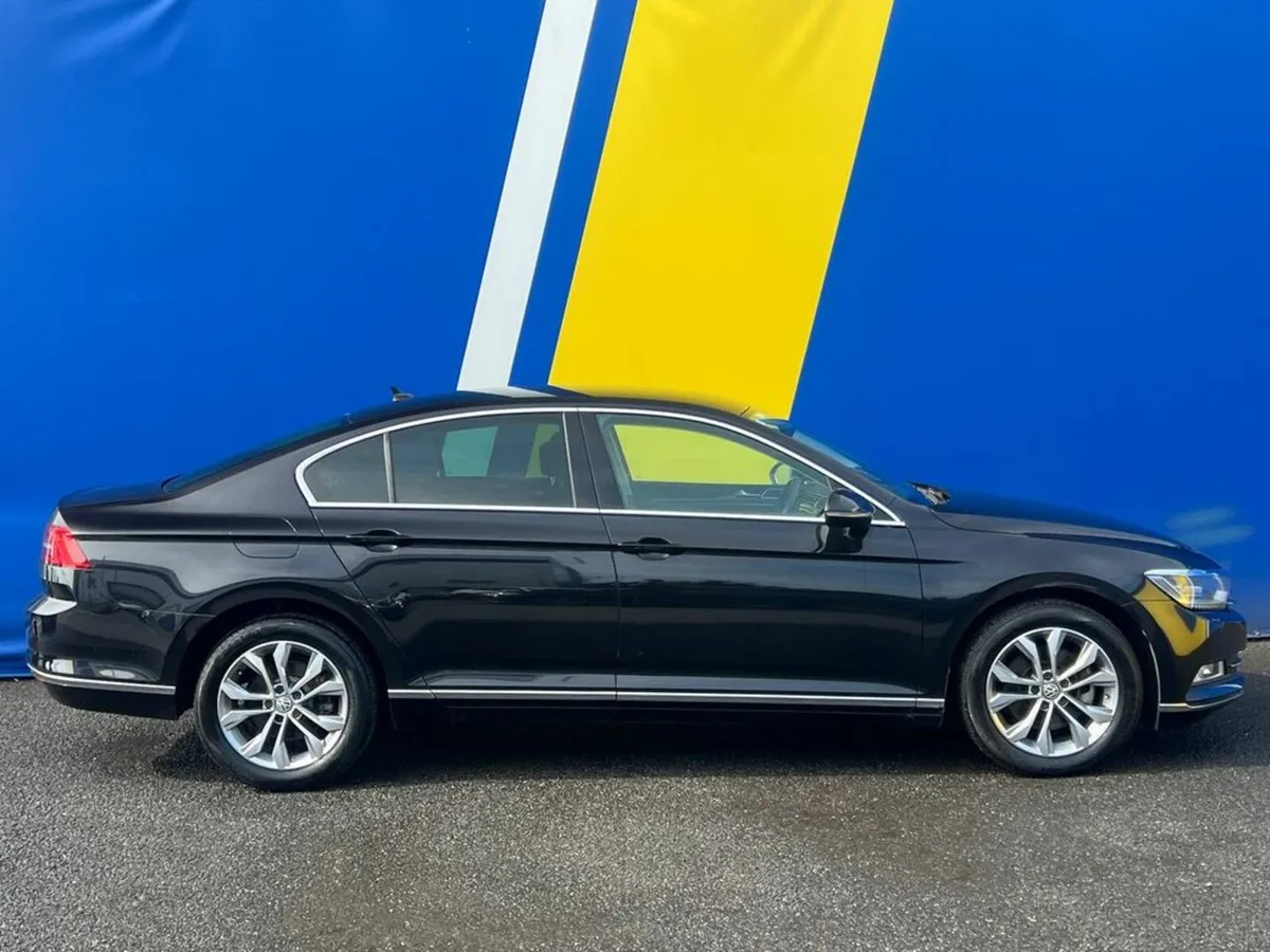 Volkswagen Passat HIGHLINE 1.4 TSI // HEATED/COOLE - Image 2