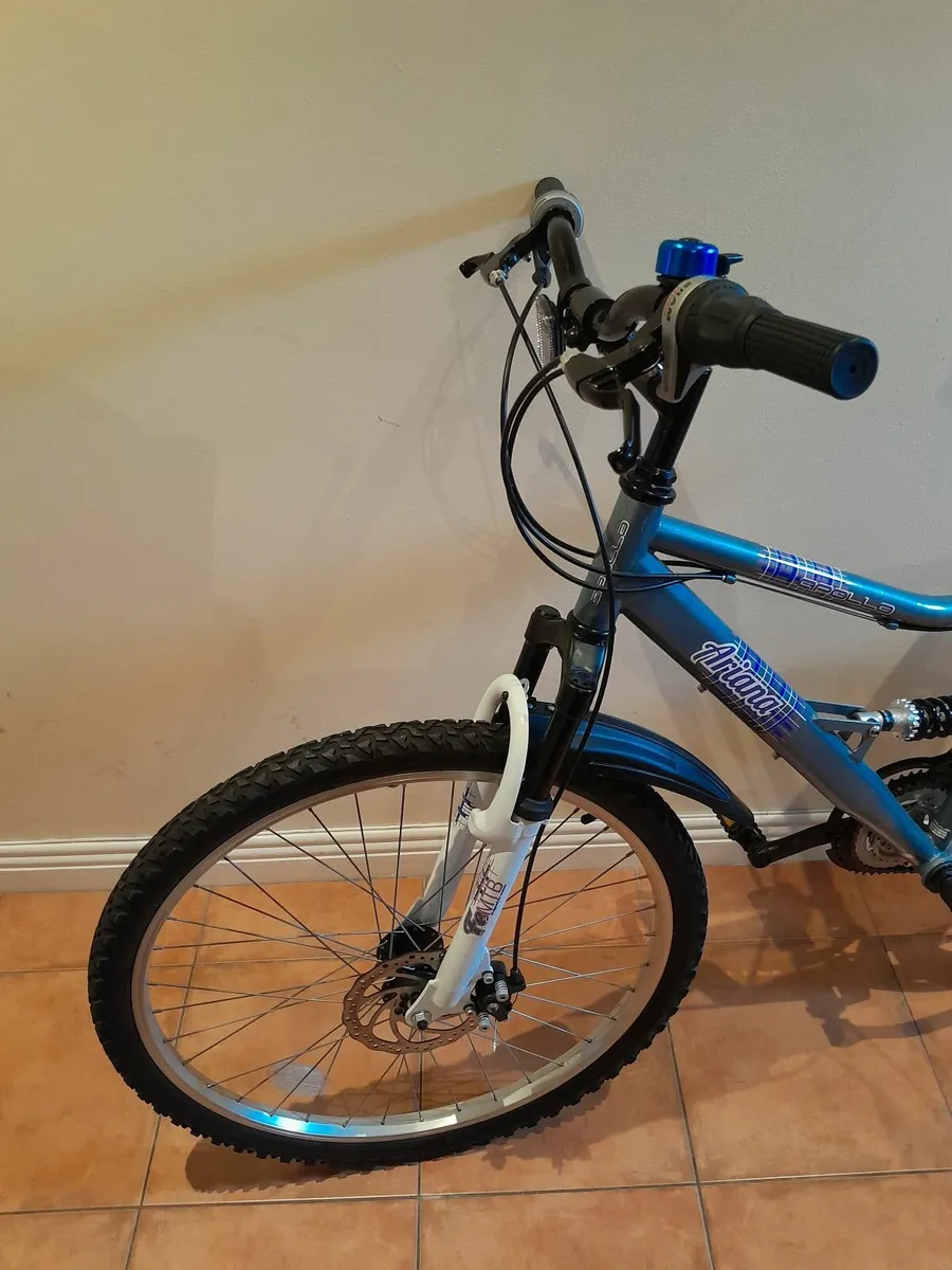 Bicycle - Image 4