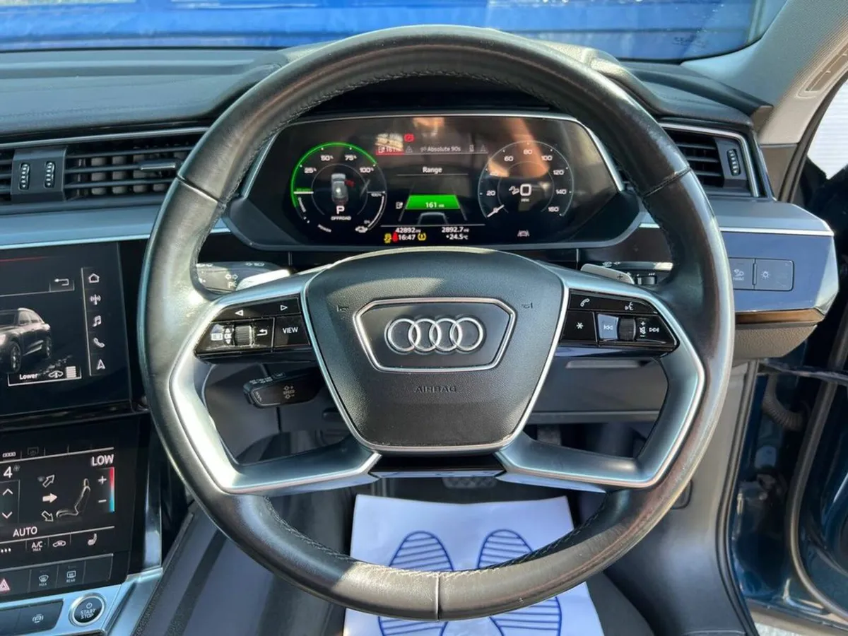 Audi e-tron 50 QUATTRO // RS-PERFORMANCE PACK // L - Image 4