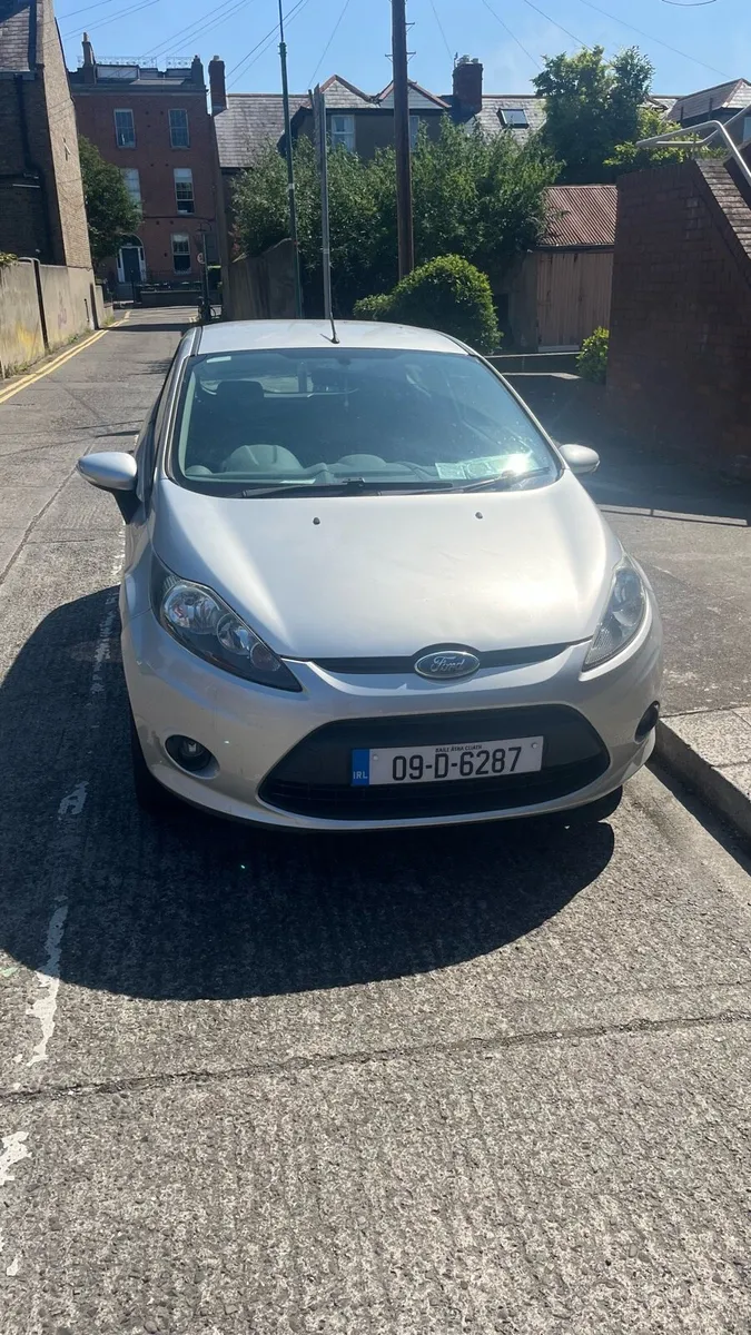 Ford fiesta 2009 - Image 1