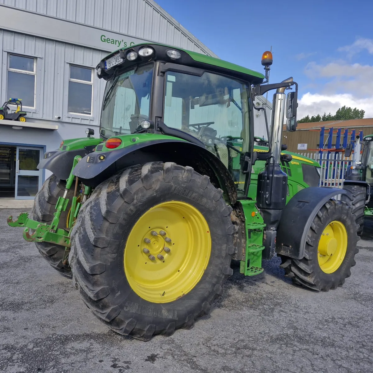 John Deere 6145R - Image 3