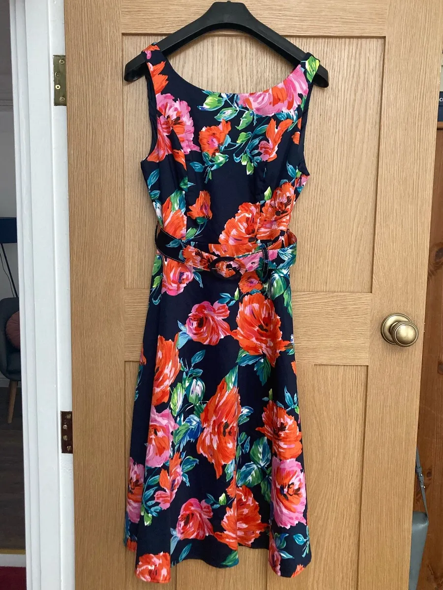 Ladies evening dress - Image 1
