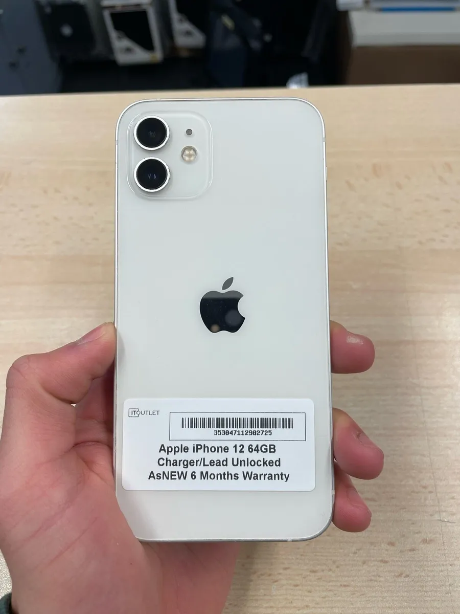 Apple iPhone 12 64GB white