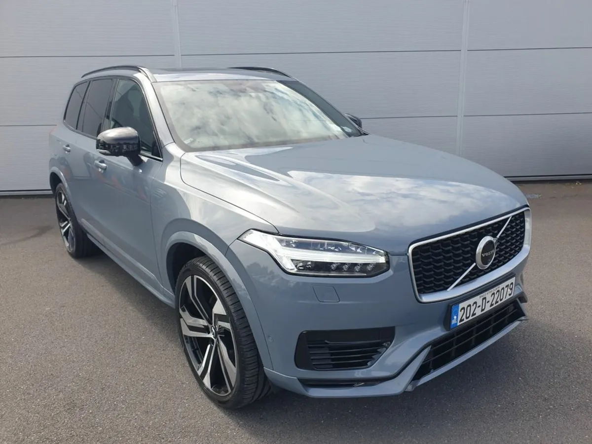 Volvo XC90 T8 R Design PRO Phev AWD 5D - Image 2