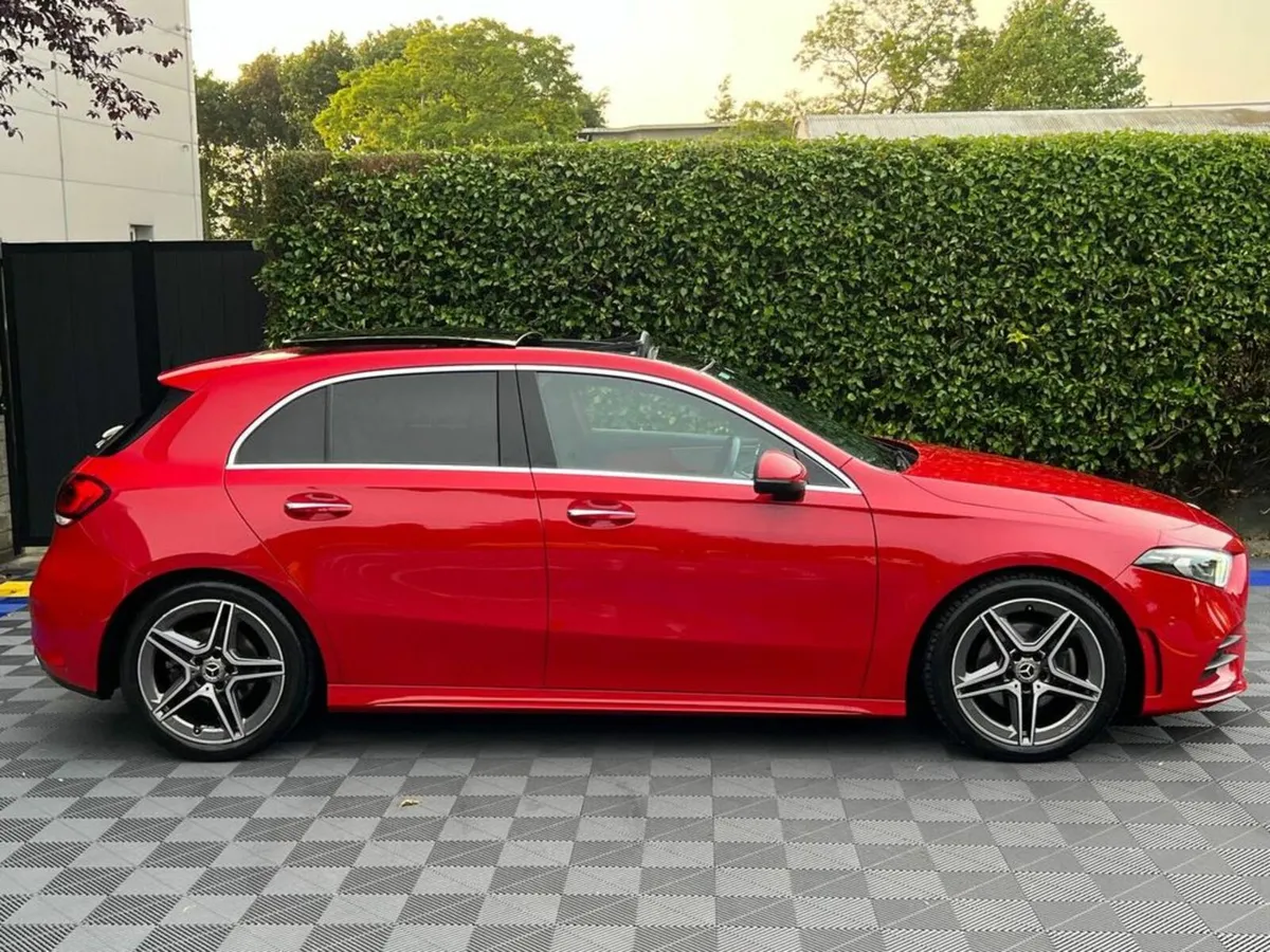 Mercedes-Benz A-Class A200d AMG-LINE PREMIUM PLUS - Image 4