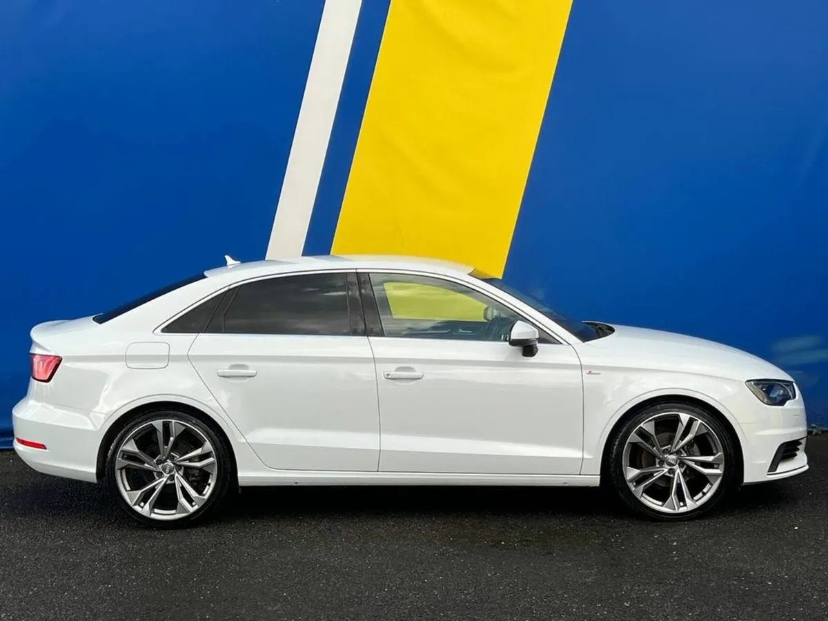 Audi A3 SPORT 1.4 TFSI AUTO // HEATED SEATS // BLU - Image 2