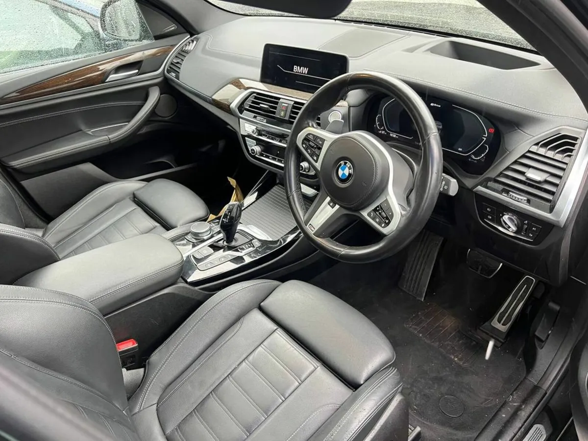 BMW X3 XDRIVE30e M-SPORT PRO 2.0 HYBRID ** HUGE SP - Image 2