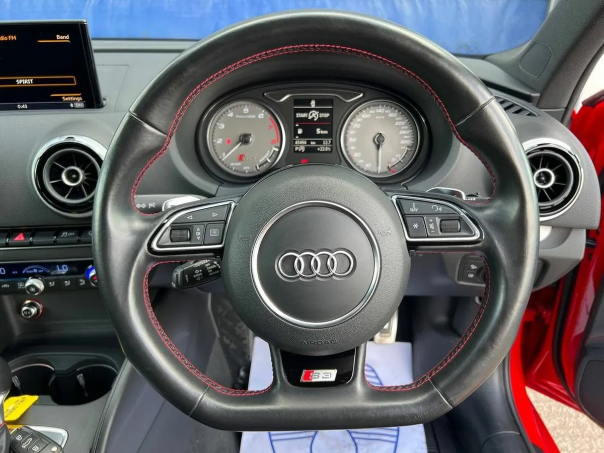 Audi S3 QUATTRO 2.0 TFSI AUTO // FULL SERVICE HIST - Image 4