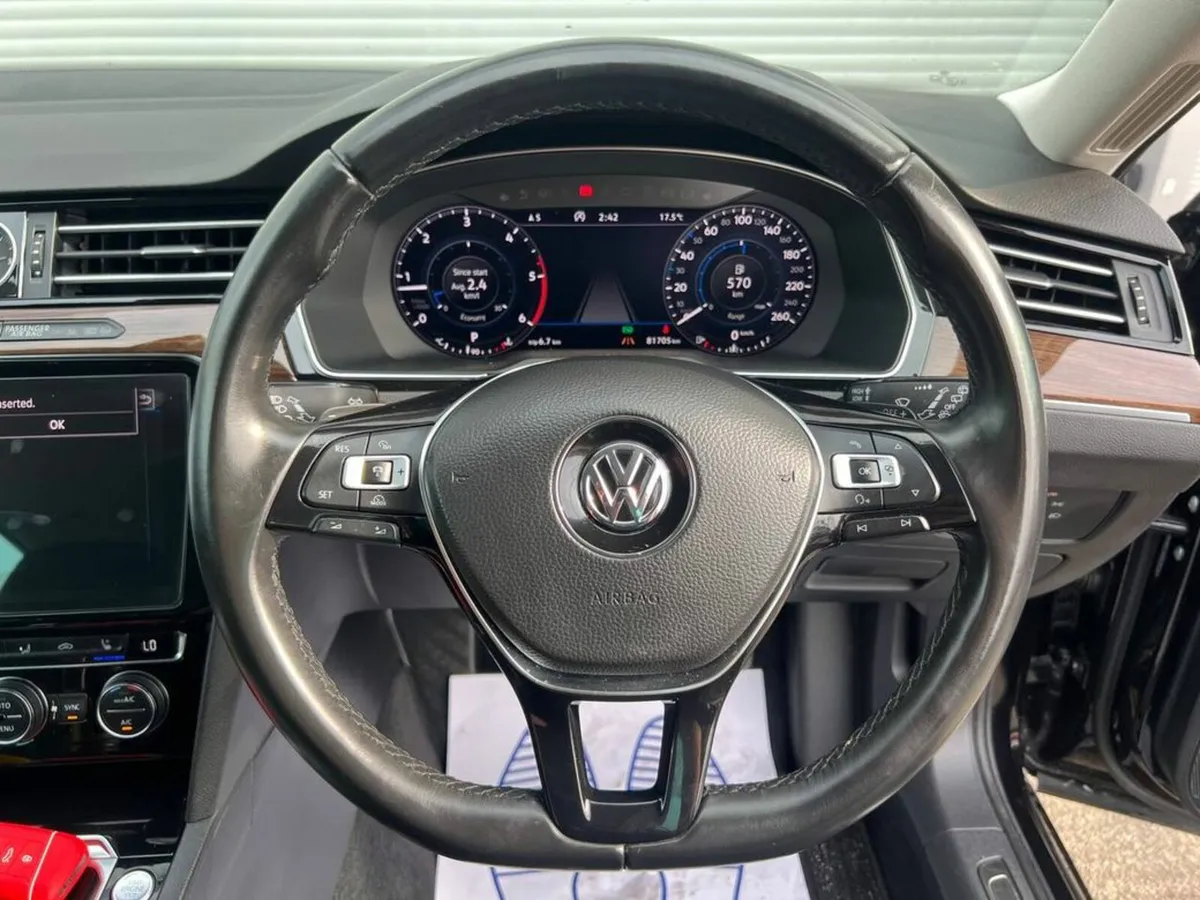 Volkswagen Passat HIGHLINE VARIANT 2.0 TDI // DRIV - Image 4