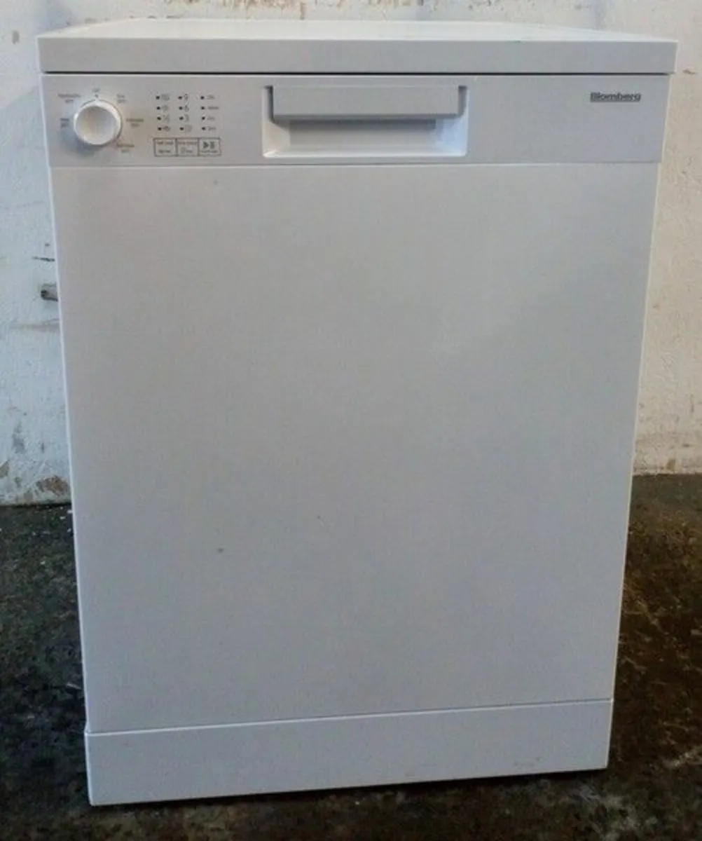 Dishwasher EX-Display - Image 1
