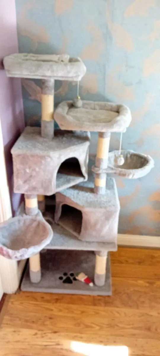 Cat tree - Image 2
