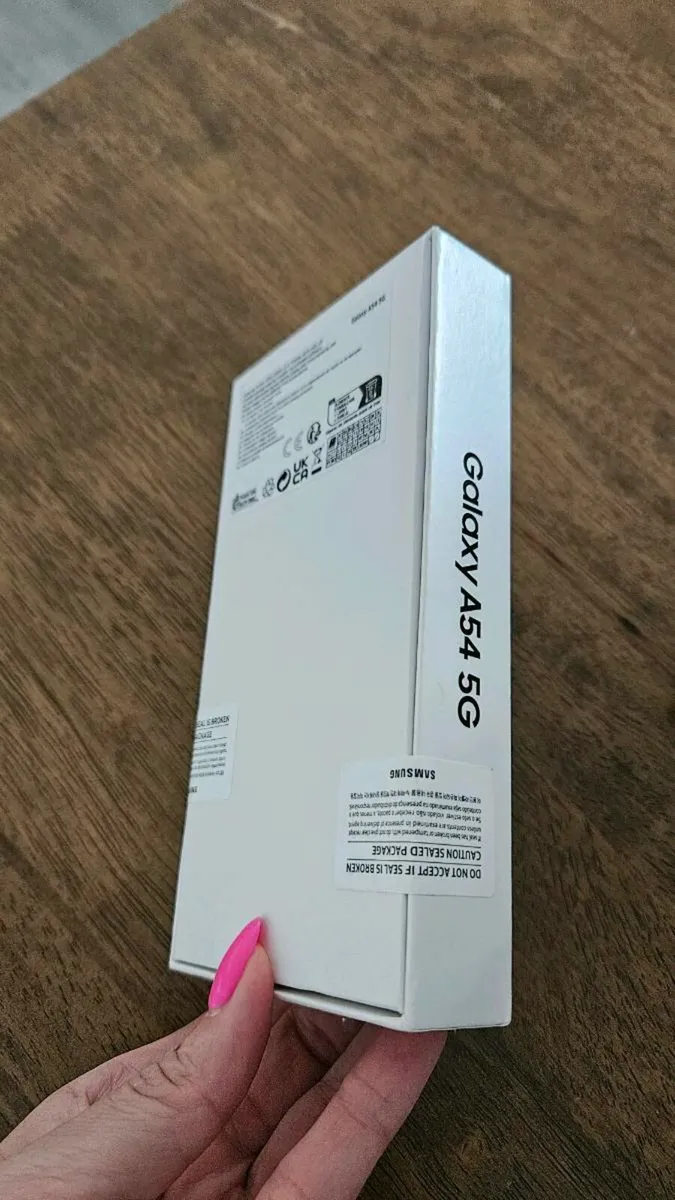 Samsung galaxy A54 5g brand new in sealed box - Image 3