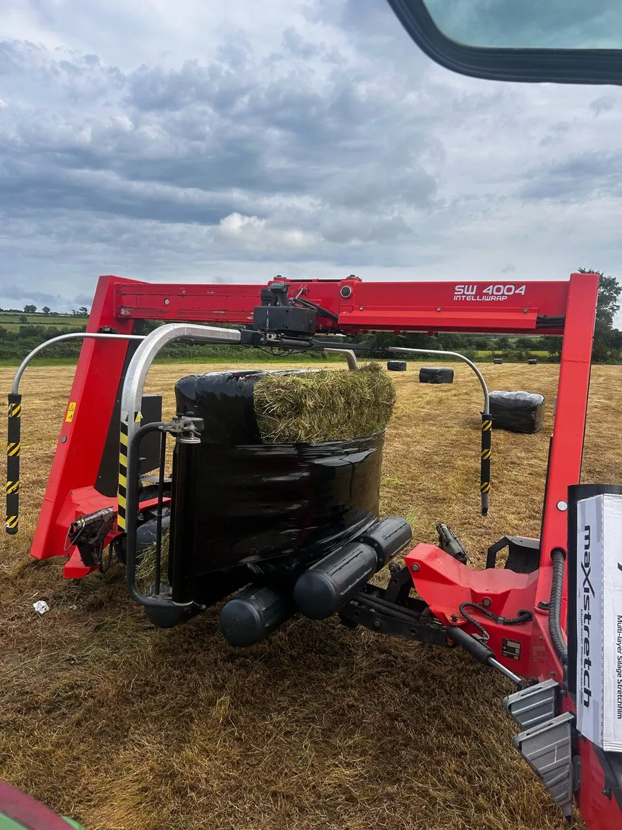 Square / round bale wrapper for hire - Image 1