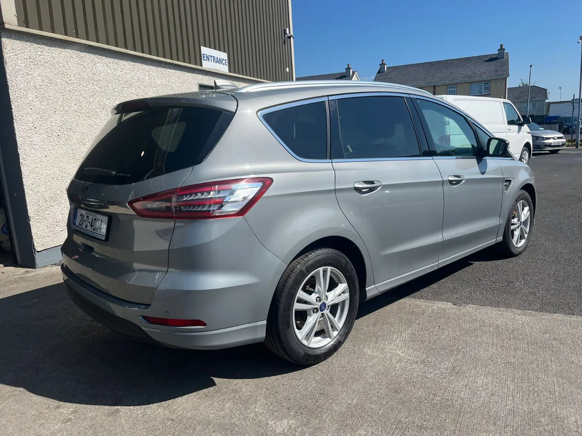 Ford S Max Titanium 2.0 Diesel  2021 - Image 3