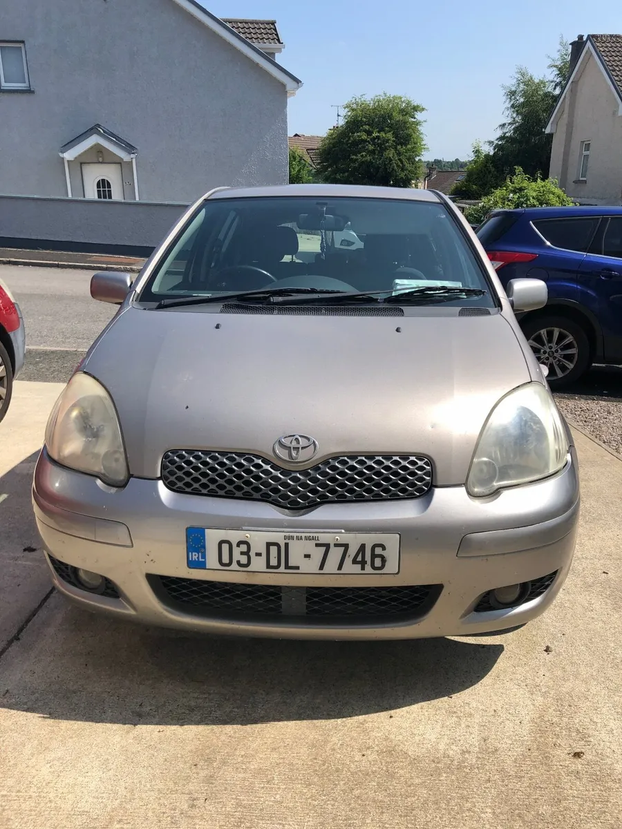 Toyota Yaris 2003 - Image 1