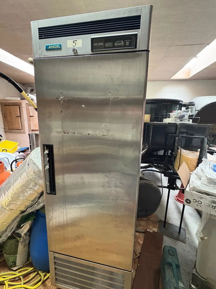 Catering equipment - Image 3