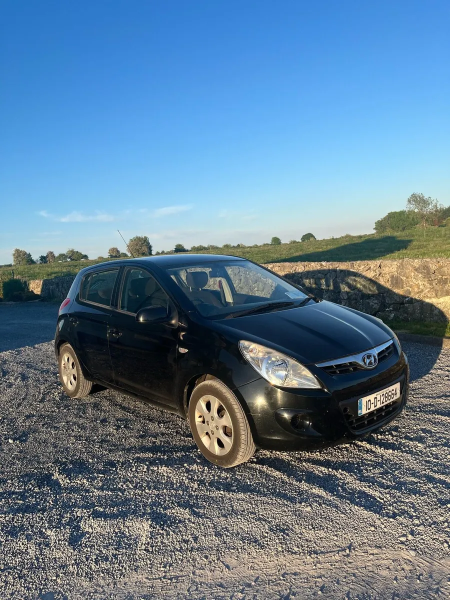 Hyundai i20 - Image 1
