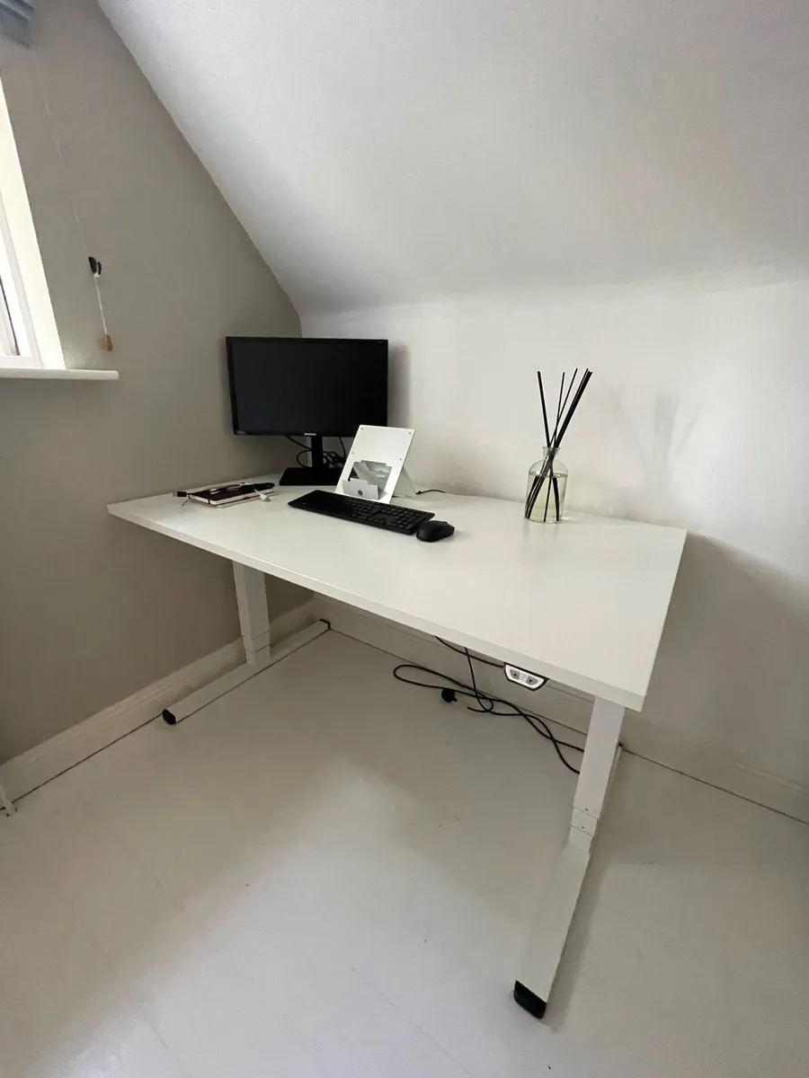 Adjustable office desk - Image 3