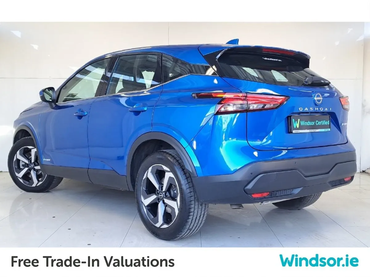 Nissan QASHQAI E-power SV Hybrid - Image 4