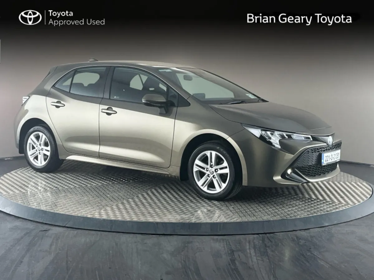 Toyota Corolla HYBRID LUNA H/B - Image 1