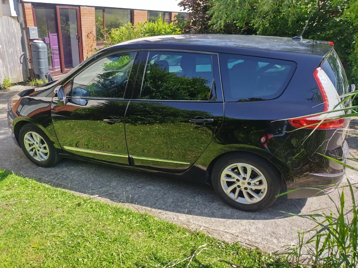 Renault Grand Scenic 2012 - Image 3