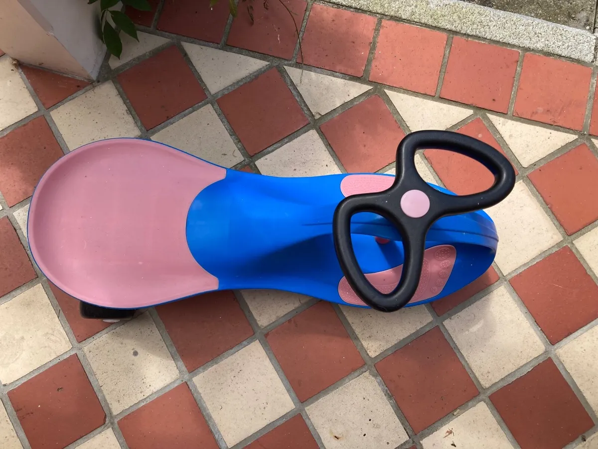 Kids Basket ball,Roller wiggle board & KidsBrolly - Image 3