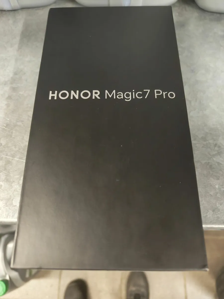 Honor Magic 7 Pro Grey 12/512gb - Sim Free - Image 2