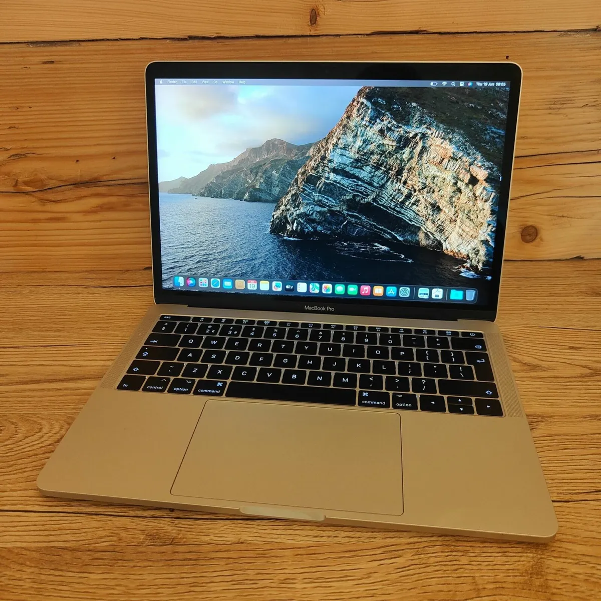 Apple Macbook Pro 2017 - Image 1