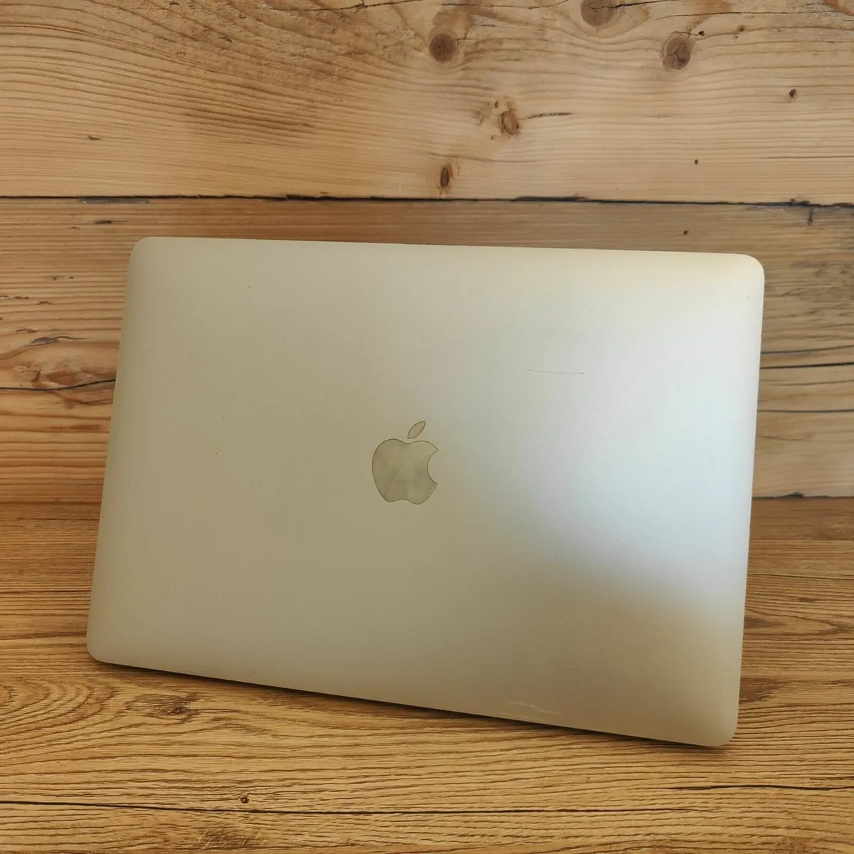 Apple Macbook Pro 2017 - Image 4