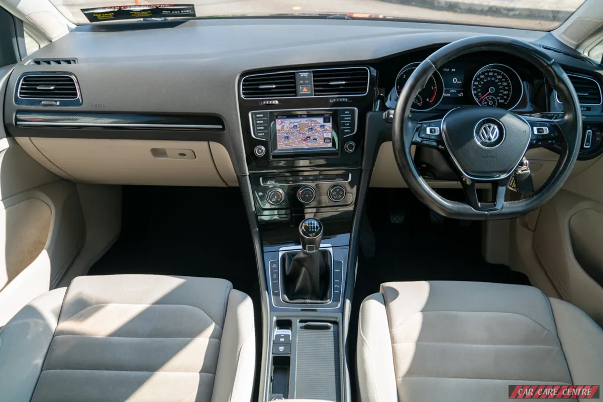🔥 2014  Volkswagen Golf Highline 2.0 TDI 150 BHP - Image 3