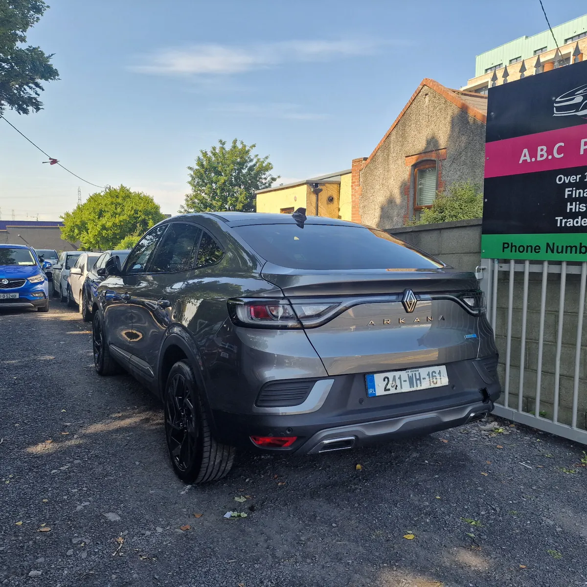 Renault Arkana E-TECH Hybrid 145 Auto esprit Alpin - Image 3