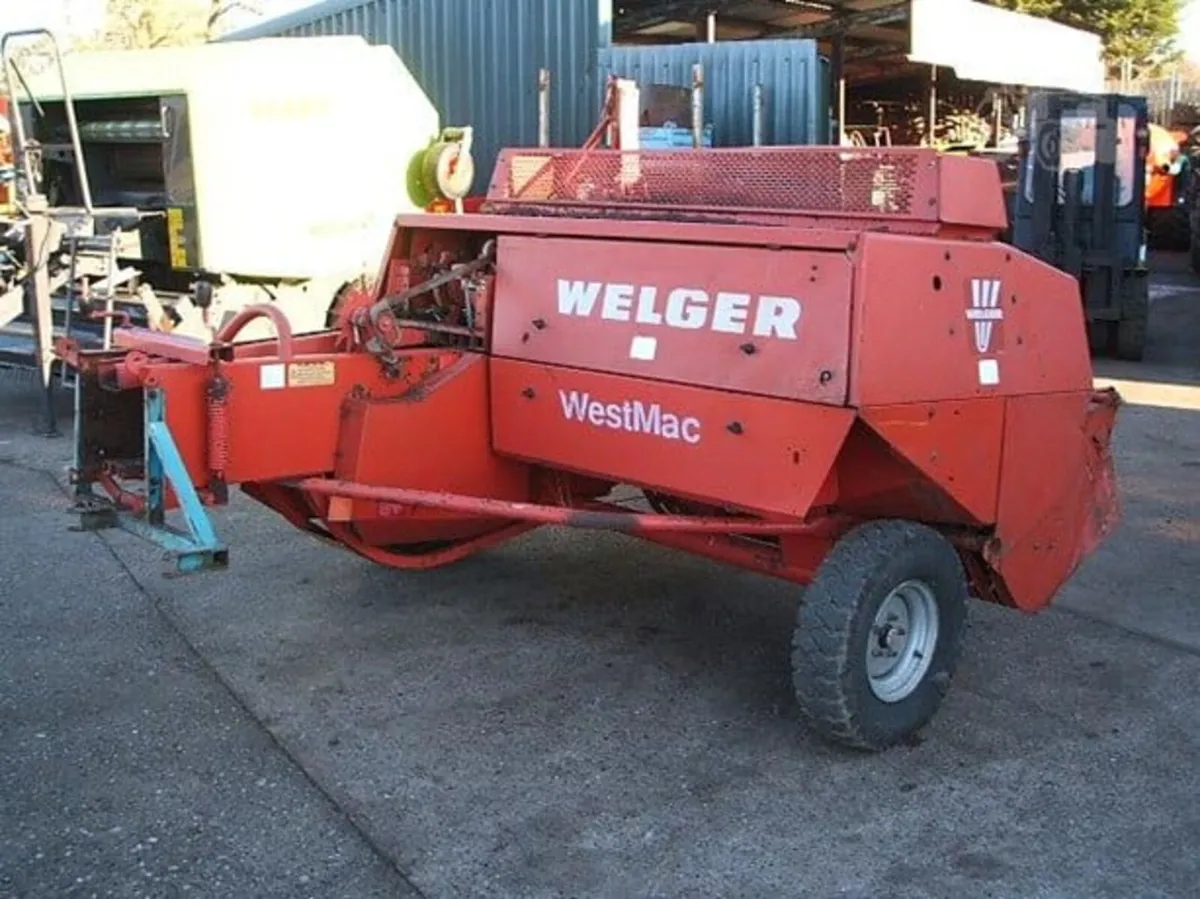 WELGER AP530 BALER - Image 4