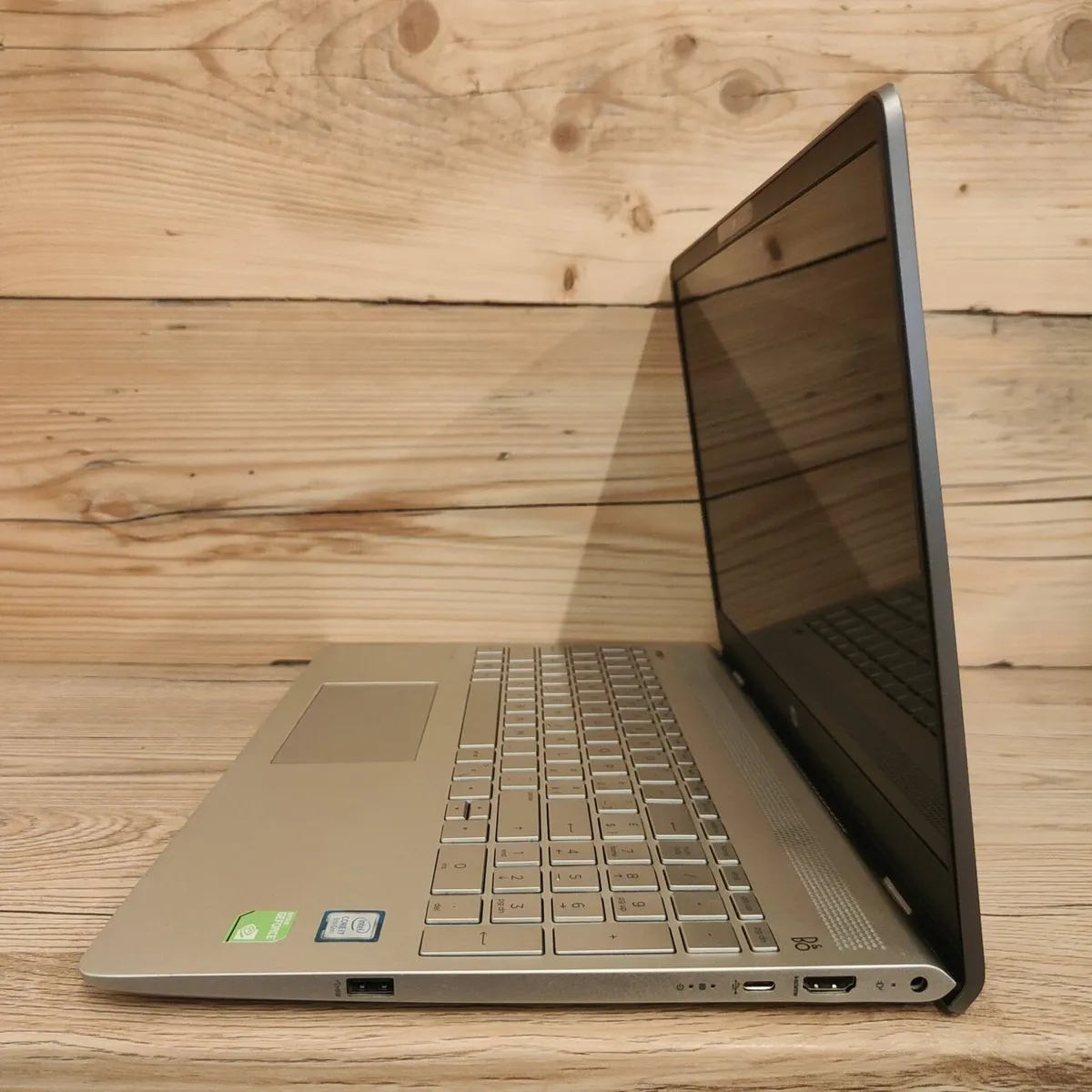 HP / 15.6"/ Intel I7 8th Gen/ NVIDIA GeForce / - Image 3