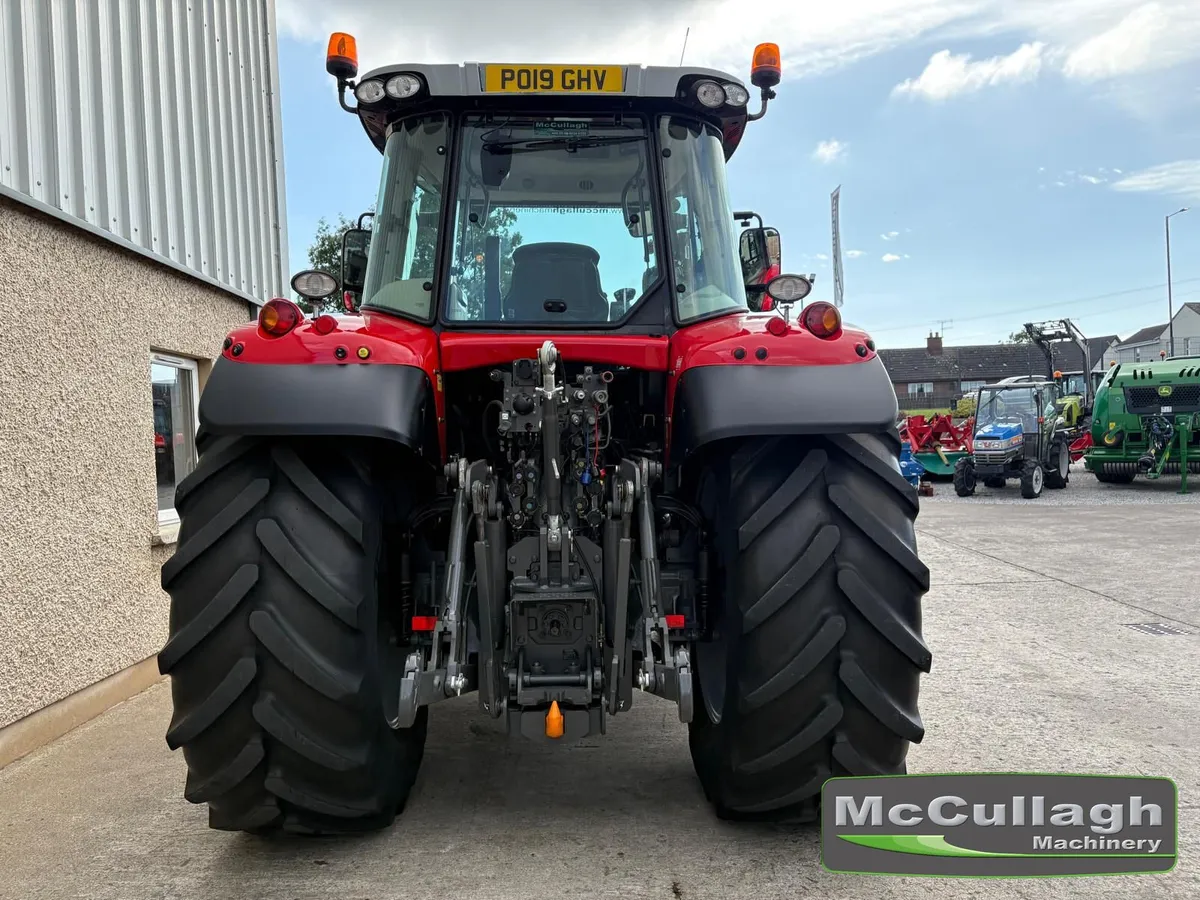 2019 Massey Ferguson 7718S - Image 3
