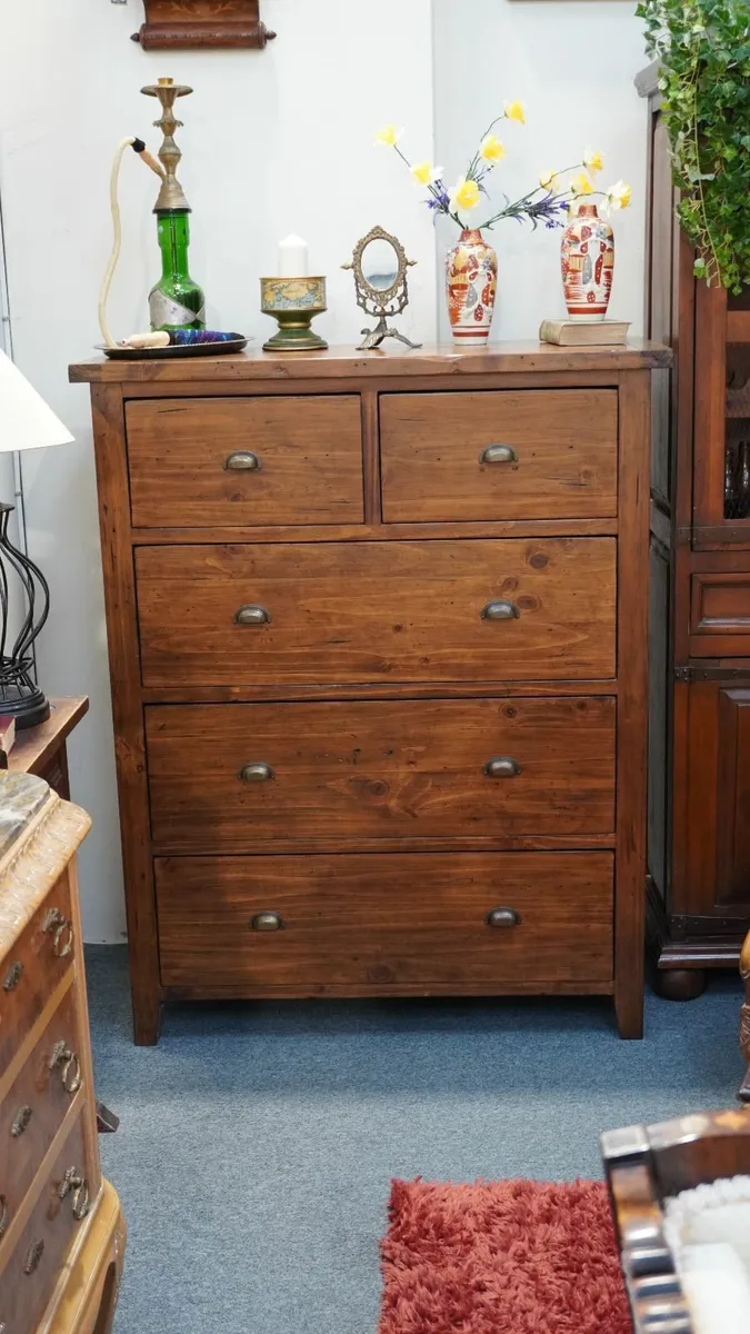 🪵 Irish Coast Collection Wooden Chest of Drawers - Image 1